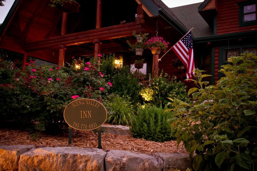 Scenic Valley Inn B&B And Event Center Manhattan Eksteriør bilde